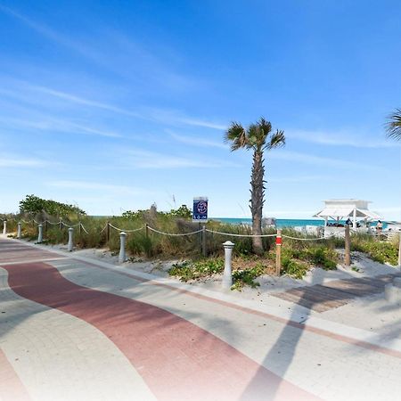 Fontainebleau Resort High Floor W Ocean Views 마이애미 비치 외부 사진