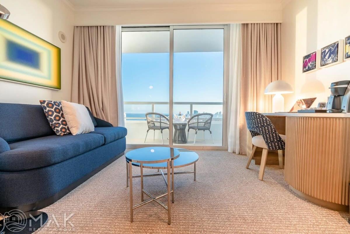 Fontainebleau Resort High Floor W Ocean Views 마이애미 비치 외부 사진